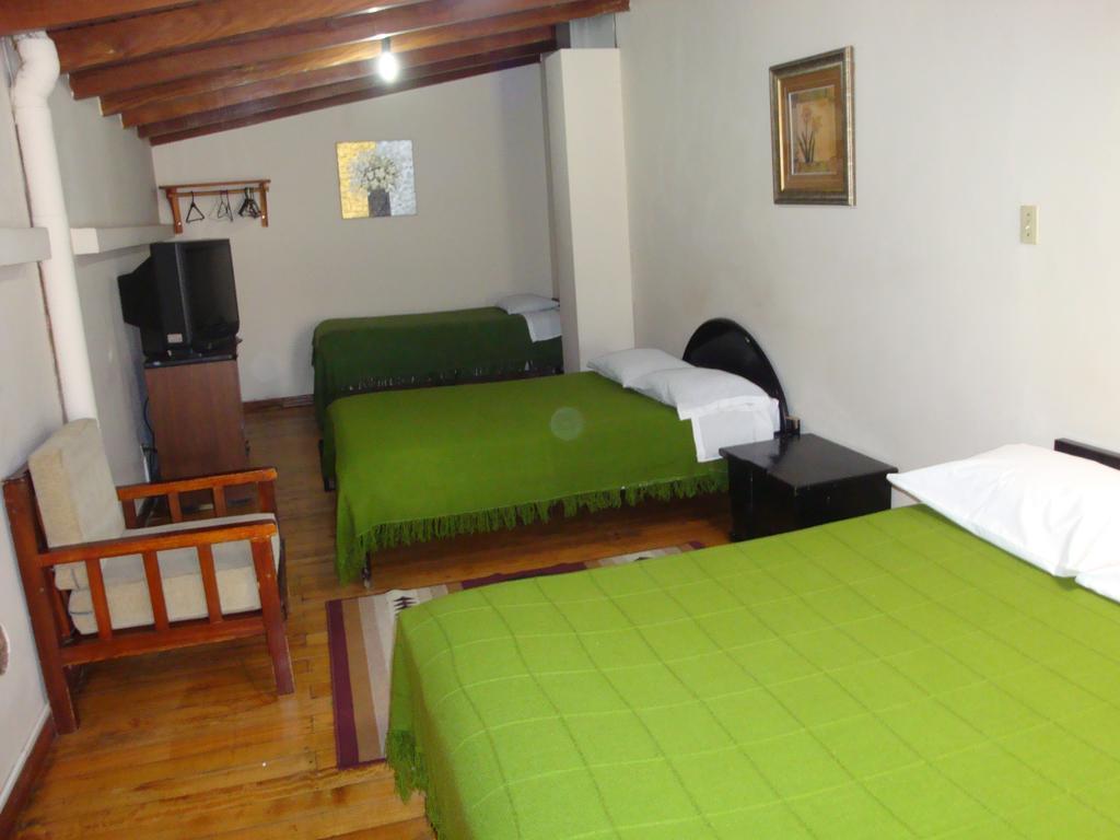 Hostal Santa Maria Gracia Quito Pokoj fotografie