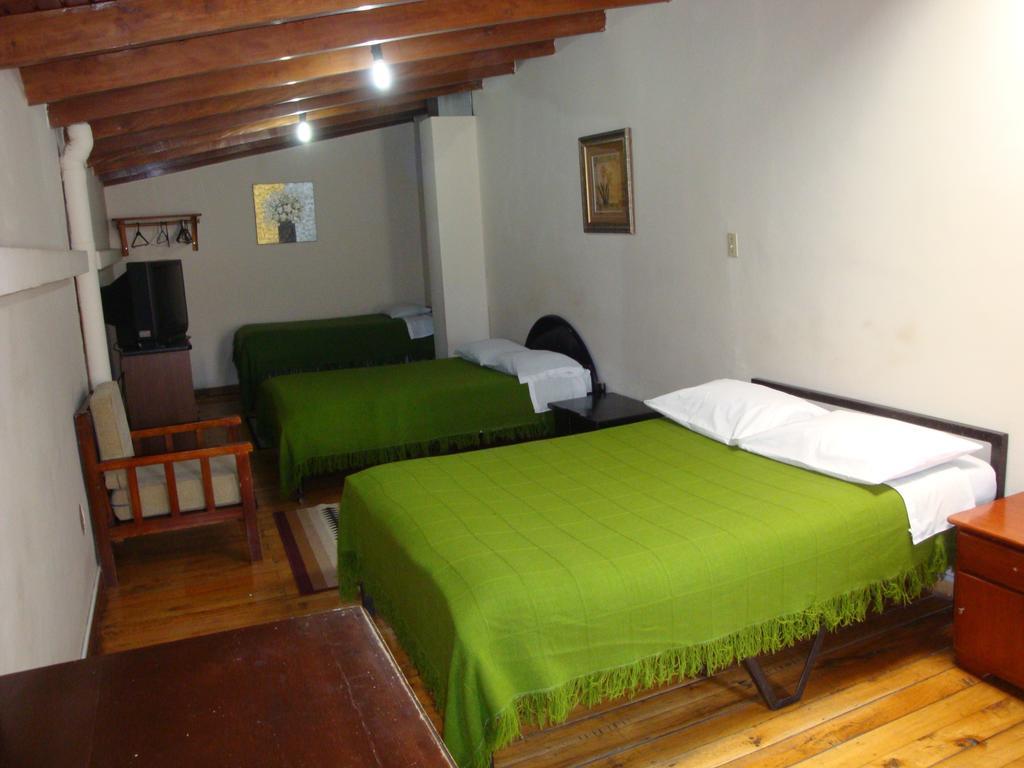 Hostal Santa Maria Gracia Quito Pokoj fotografie