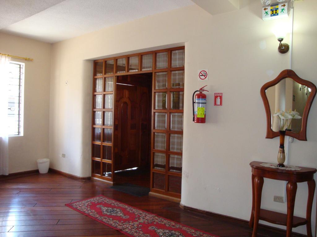 Hostal Santa Maria Gracia Quito Exteriér fotografie