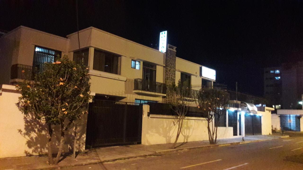 Hostal Santa Maria Gracia Quito Exteriér fotografie