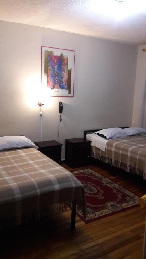 Hostal Santa Maria Gracia Quito Exteriér fotografie